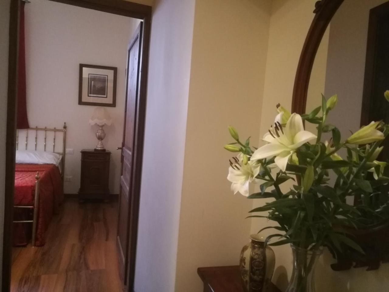 Legacy Bed & Breakfast ซุลโมนา ภายนอก รูปภาพ
