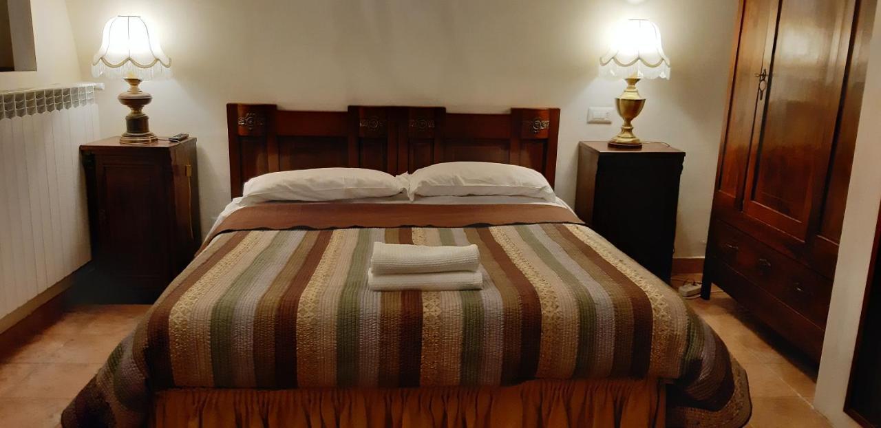 Legacy Bed & Breakfast ซุลโมนา ภายนอก รูปภาพ